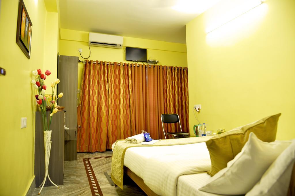 Ghosh Villa Guest House Калькутта Экстерьер фото